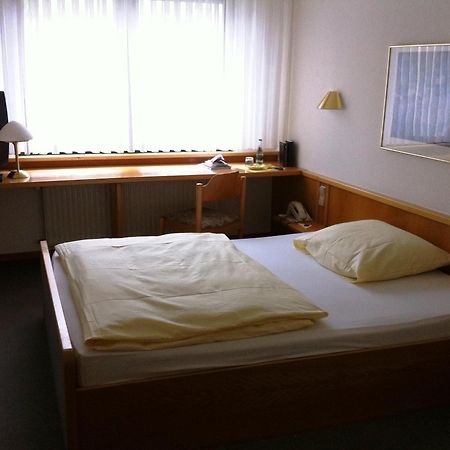 Hotel Pfaelzer Hof, Zum Schokoladengiesser Rodalben Номер фото